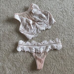 Victoria's Secret Lace Bralette and Panty Set - Cream and Tan